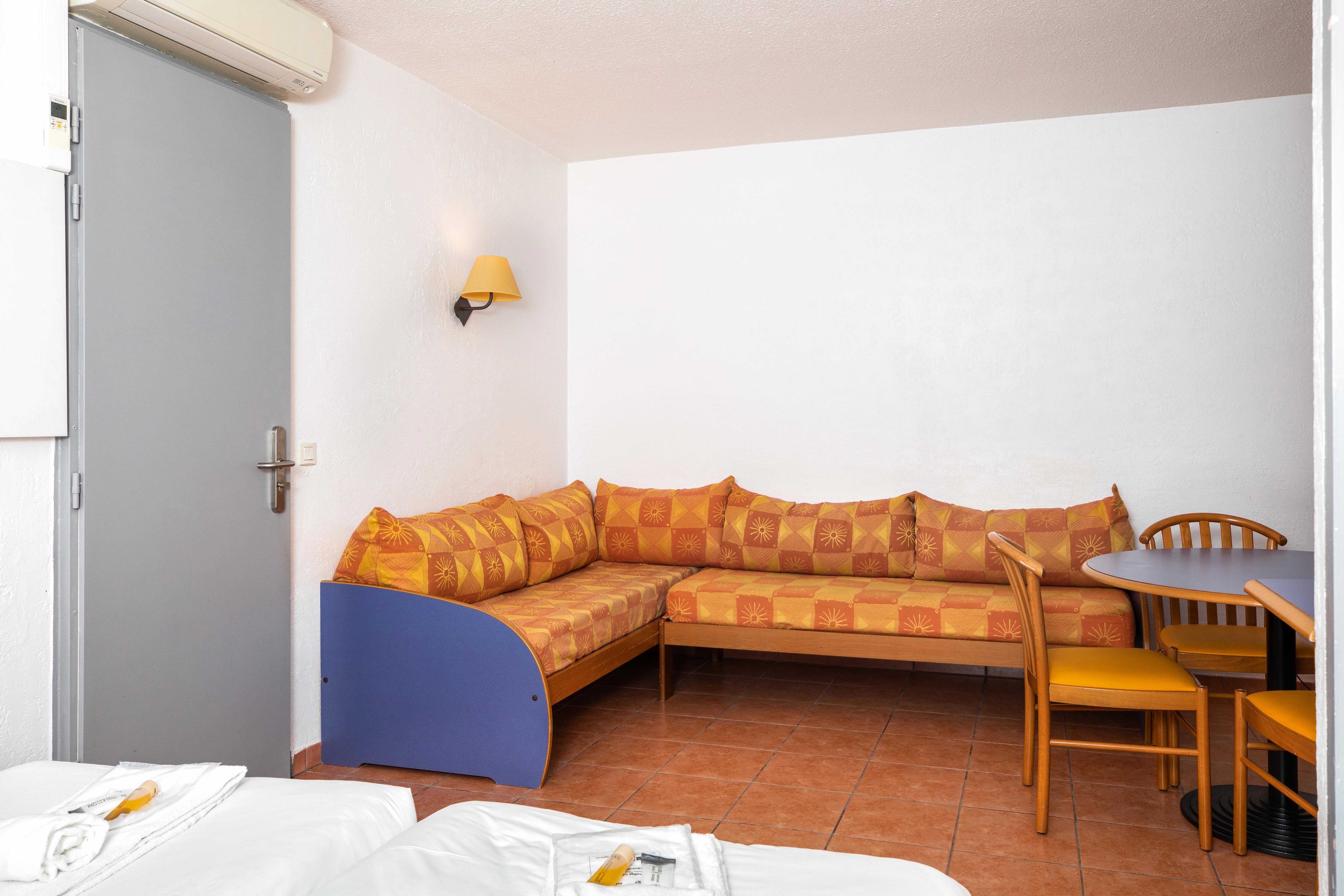 Sowell Residences Chenes Verts Saint-Raphaël Dış mekan fotoğraf