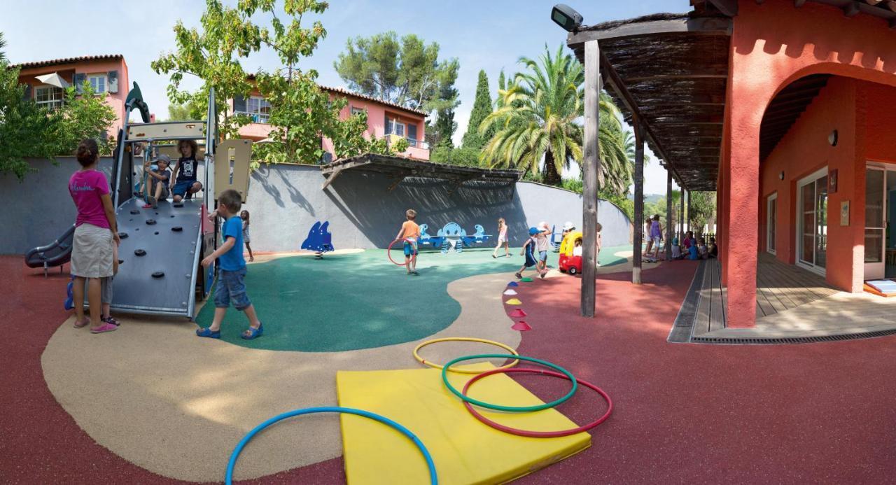 Sowell Residences Chenes Verts Saint-Raphaël Dış mekan fotoğraf
